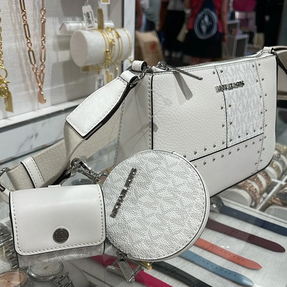 Michael Kors Jet Set Signature Logo Crossbody Bag with Case  Apple Airpods Pro®
